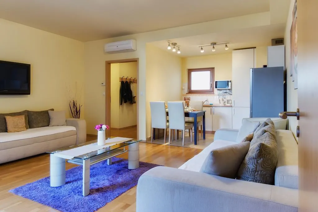 Trendy Deluxe Apartments Budapest Aparthotel